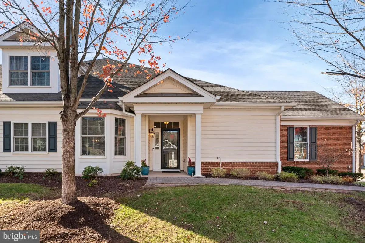 5484 Rodriquez Ln, Haymarket, VA 20169 - Image #1