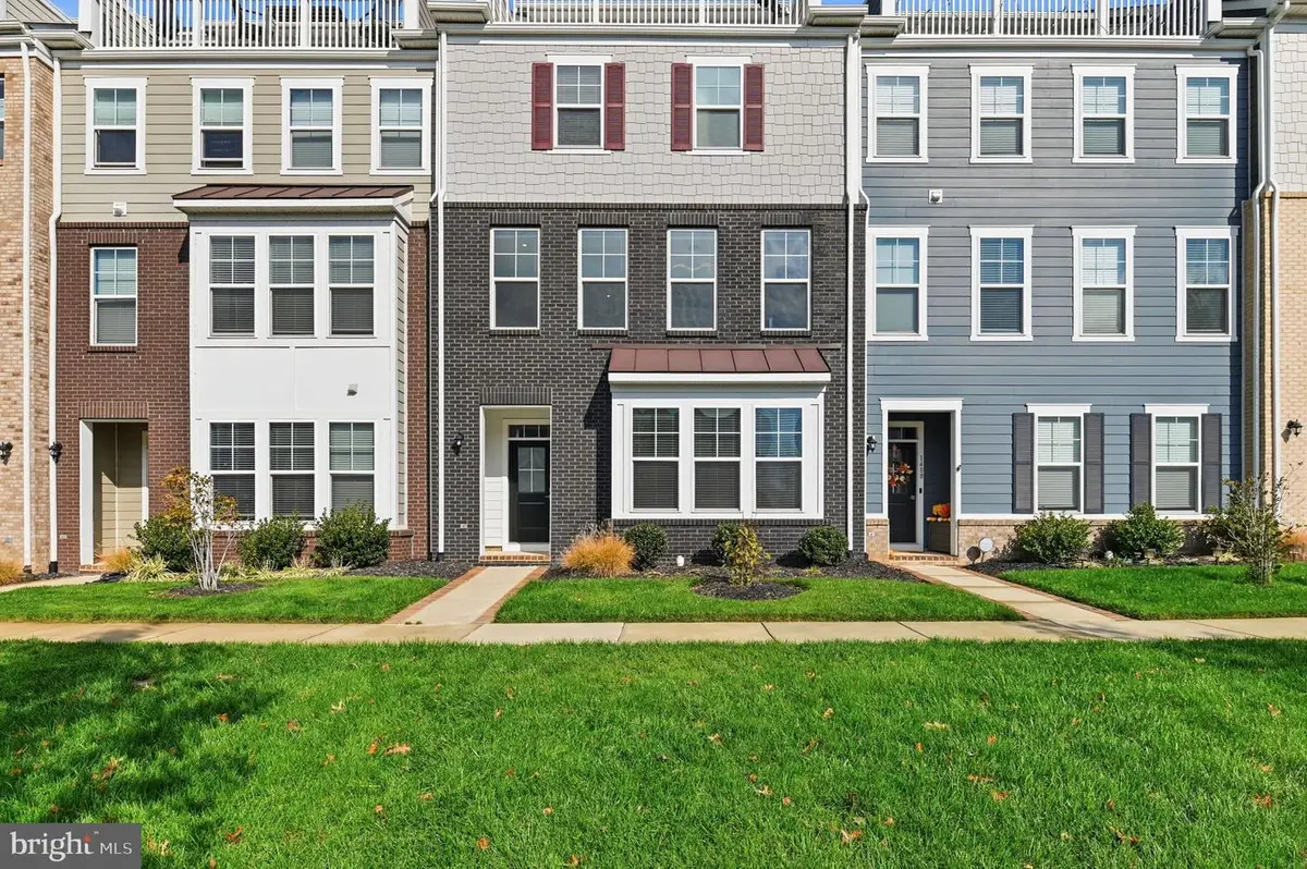 1490 Meadowlark Glen Rd, Dumfries, VA 22026 - Image #1