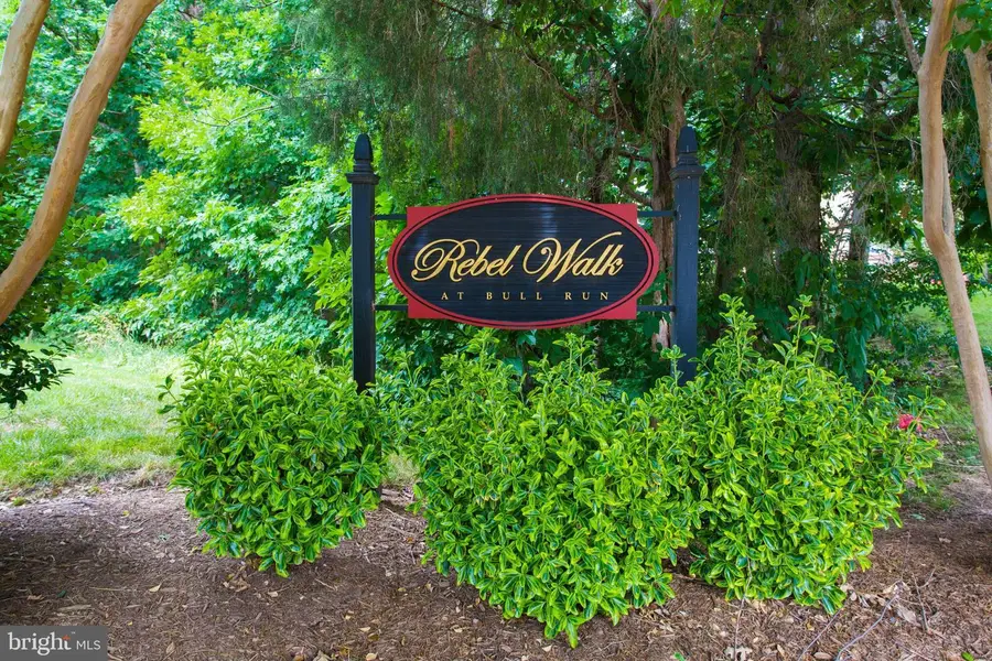 7905 Rebel Walk Dr, Manassas, VA 20109 - Image #3