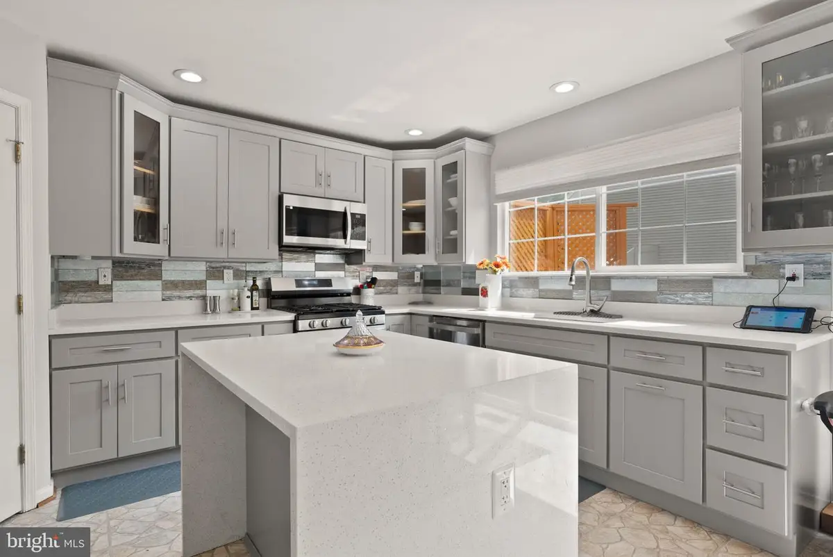 15725 Marbury Heights Way, Dumfries, VA 22025 - Image #1