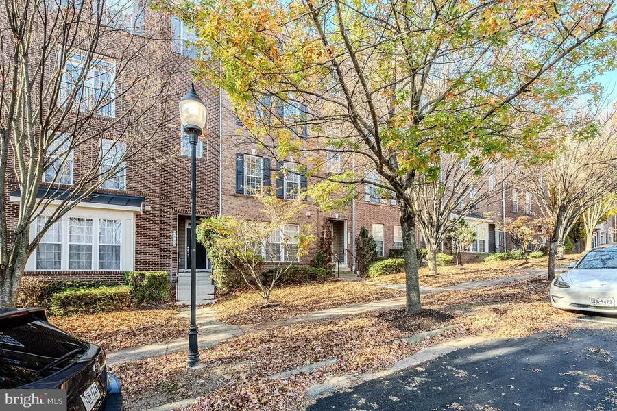 2667 Sheffield Hill Way #168, Woodbridge, VA 22191 - Image #2