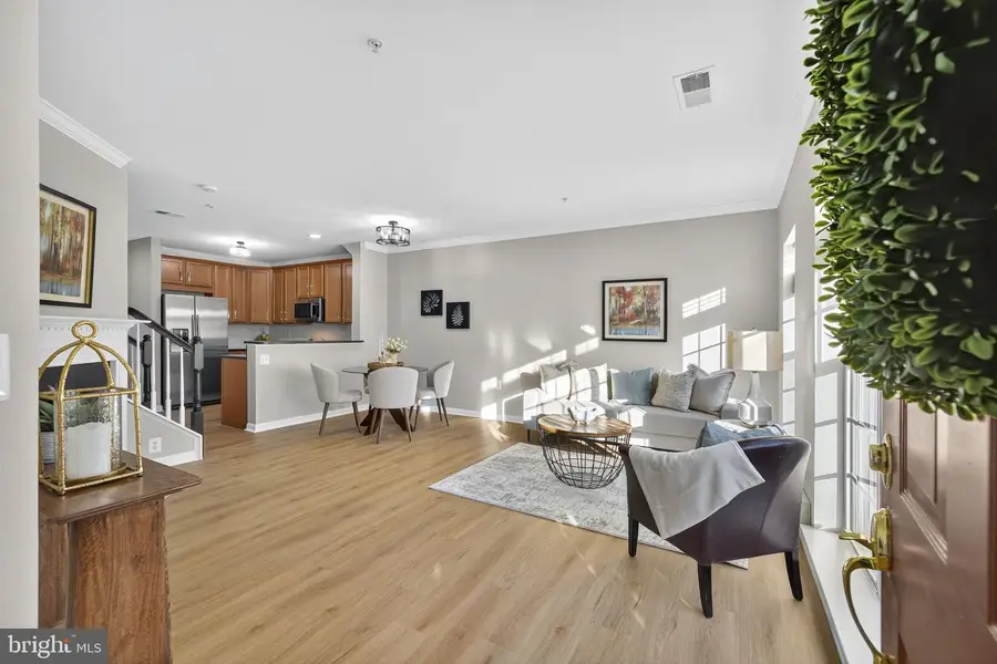 6313 Iris Meadow Ln, Haymarket, VA 20169 - Image #3