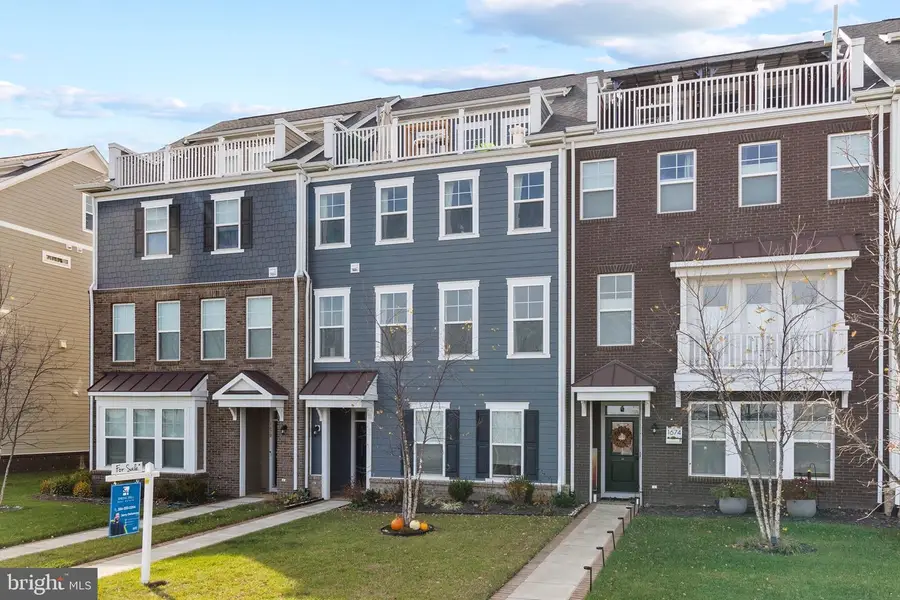 1672 Sandpiper Bay Loop, Dumfries, VA 22026 - Image #2