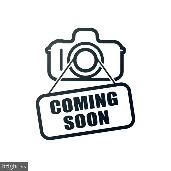 15251 Royal Crest Dr #103, HAYMARKET, VA 20169