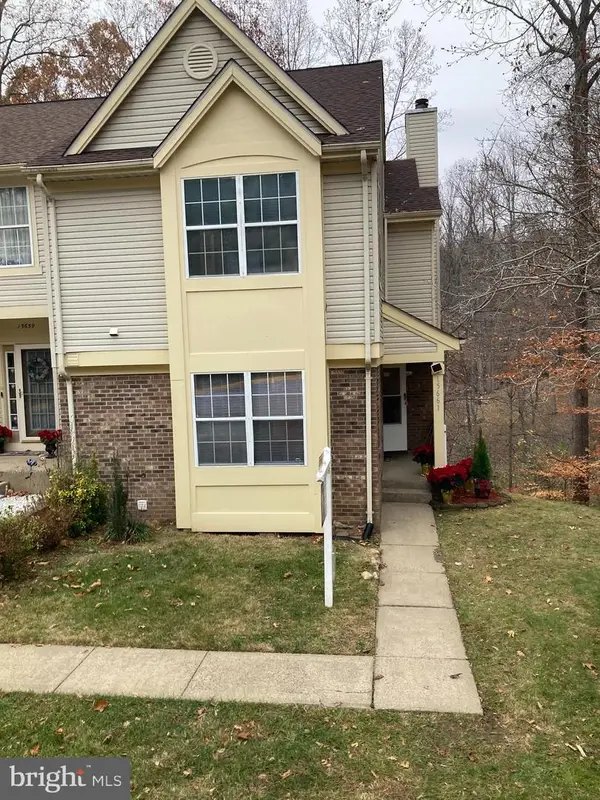 15661 Montview Dr, DUMFRIES, VA 22025