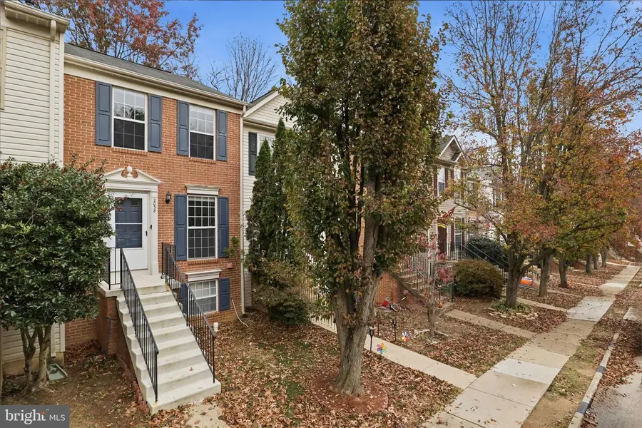 2038 Stargrass Ct, Woodbridge, VA 22192 - Image #2