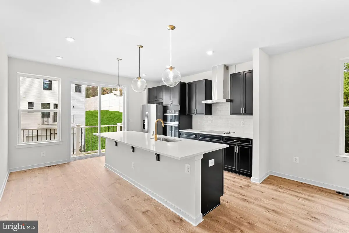 17960 Alicia Ave, Dumfries, VA 22026 - Image #1