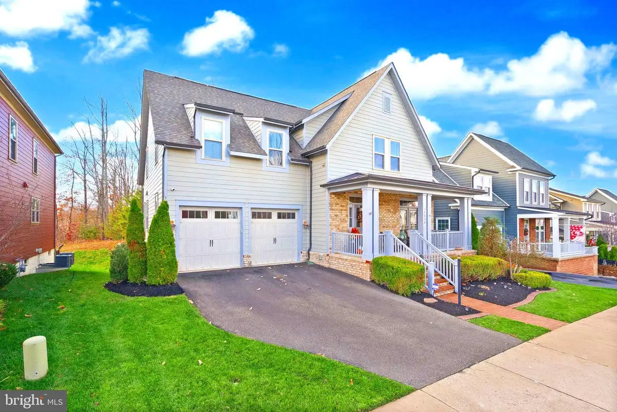 17032 Takeaway Ln, Dumfries, VA 22026 - Image #1