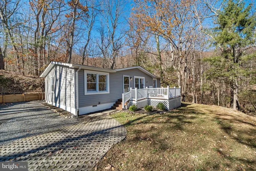 2400 Youngs Dr, Haymarket, VA 20169 - Image #2