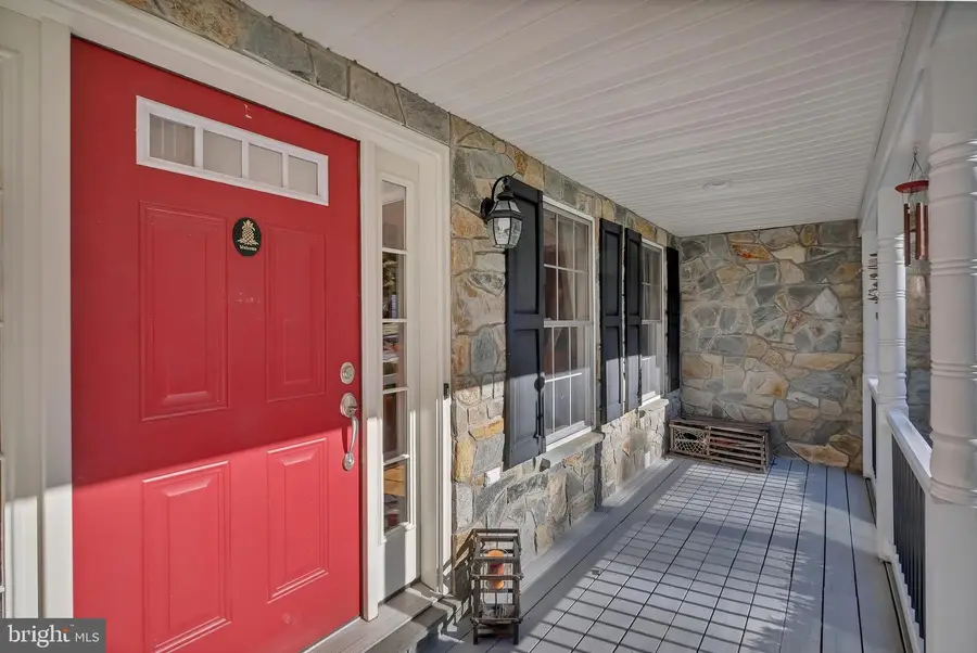 7414 Silent Willow Ct, Manassas, VA 20112 - Image #2