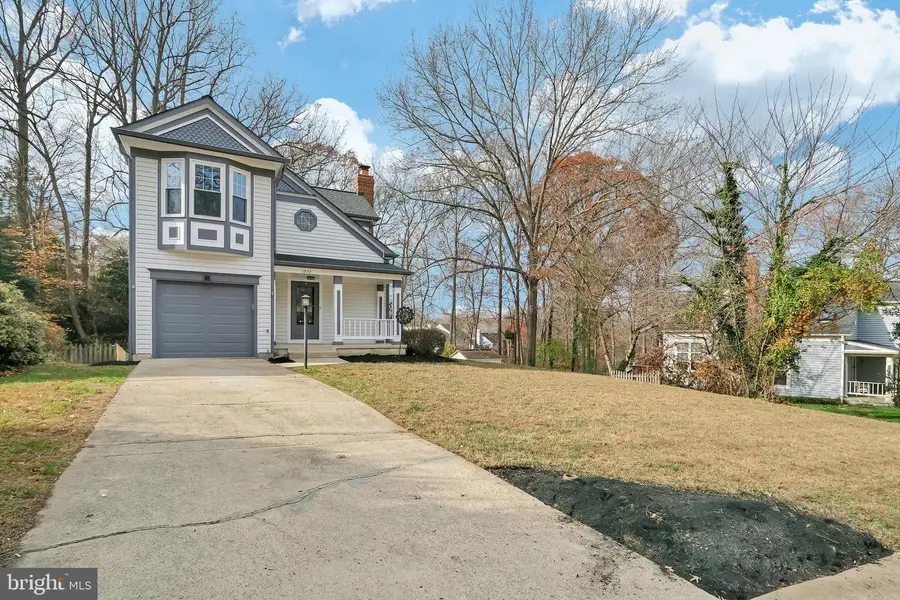 11972 Holly View Dr, Woodbridge, VA 22192 - Image #3