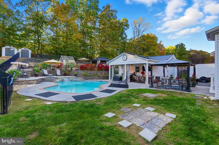 5467 Quaint Dr, Woodbridge, VA 22193 - Image #2