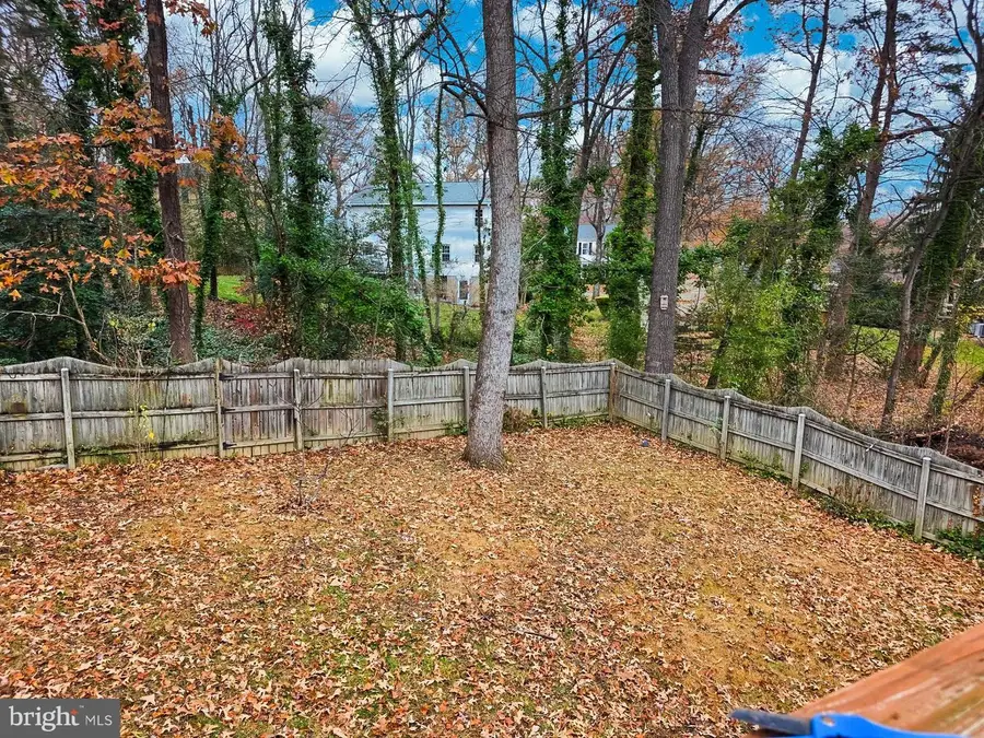 16039 Fairway Dr, Dumfries, VA 22025 - Image #2