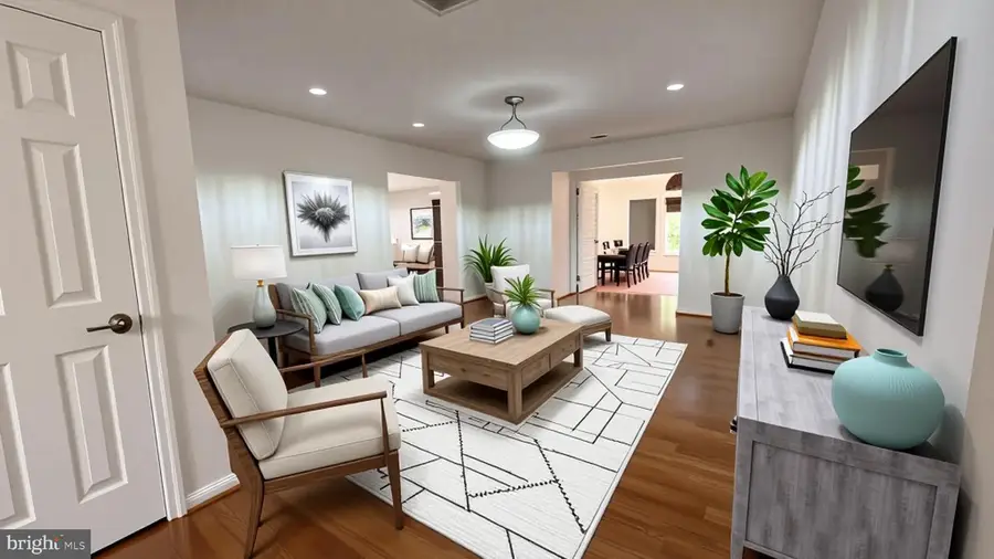 14791 Conway Dr, Manassas, VA 20112 - Image #3