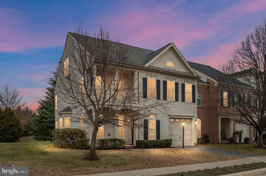 12314 Tanalian Falls Ln, Bristow, VA 20136 - Image #3