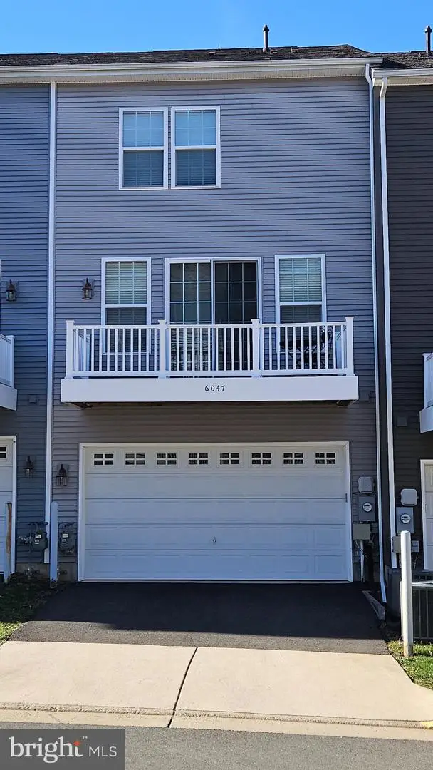 6047 Camerons Ferry Dr, Haymarket, VA 20169 - Image #2