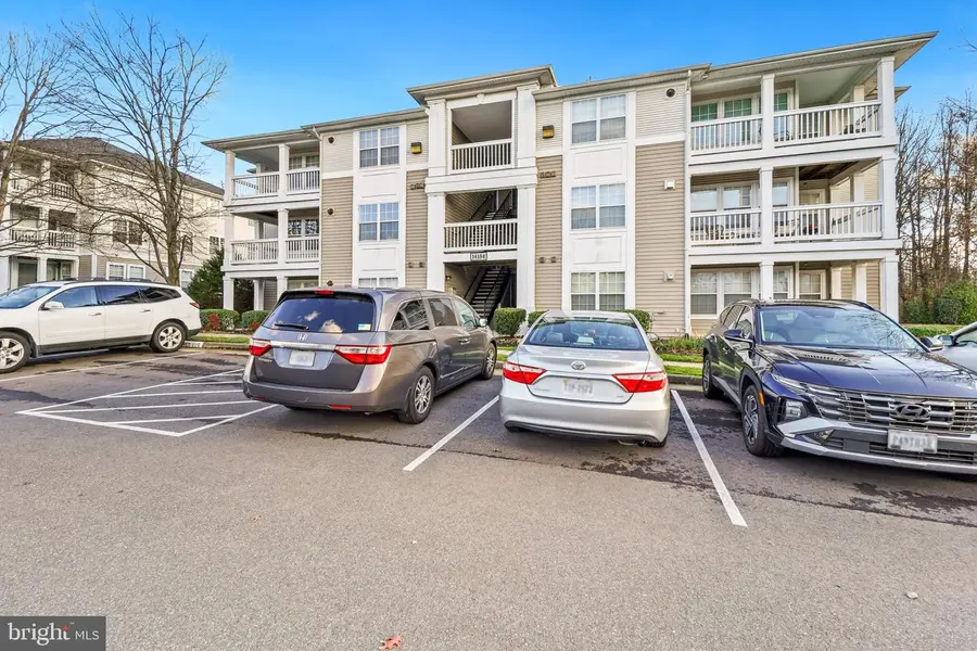 14184 Cuddy Loop #201, Woodbridge, VA 22193 - Image #2