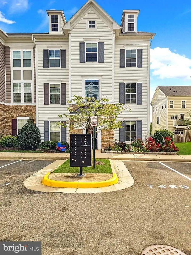 7465 Riding Meadow Way #42, Manassas, VA 20111 - Image #1