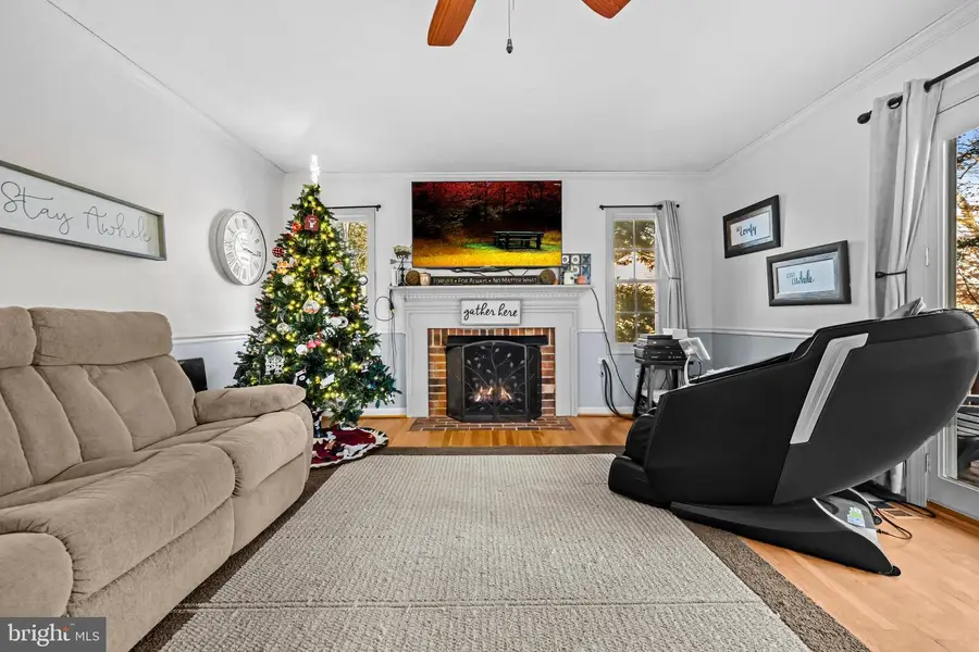 15985 Cove Ln, Dumfries, VA 22025 - Image #3