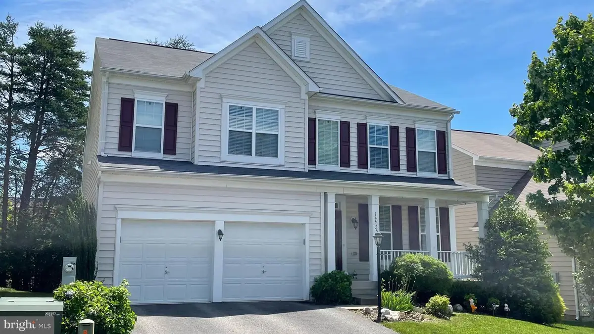 12437 Pfitzner Ct, Woodbridge, VA 22192 - Image #1