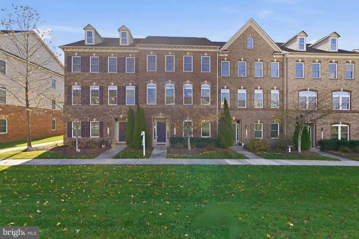 13752 Senea Dr, Gainesville, VA 20155 - Image #1