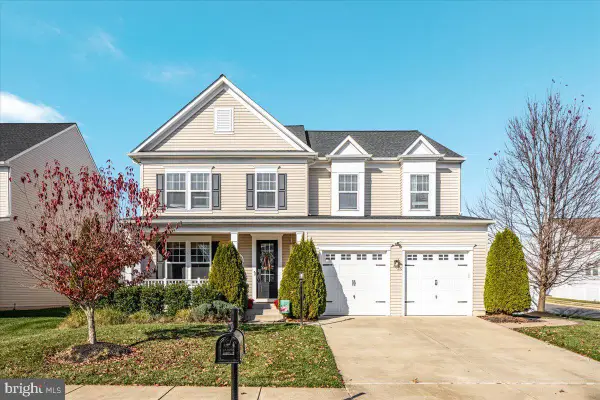 15158 Addison Ln, WOODBRIDGE, VA 22193