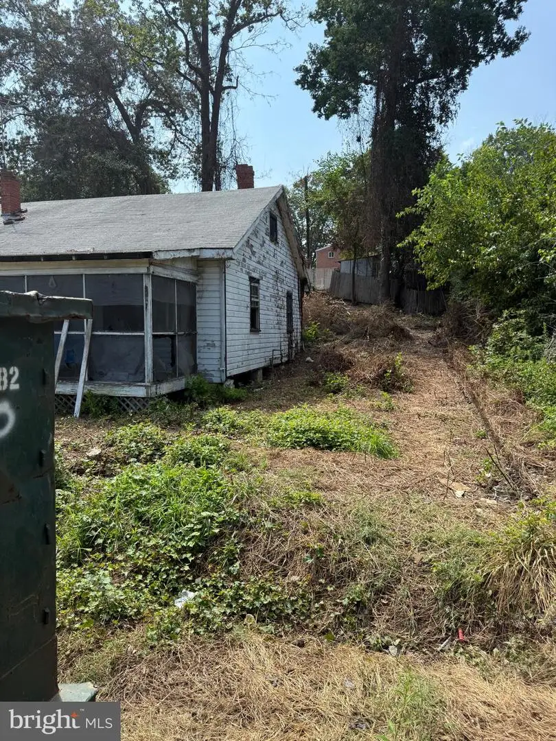 18512 Corby St, Triangle, VA 22172 - #2