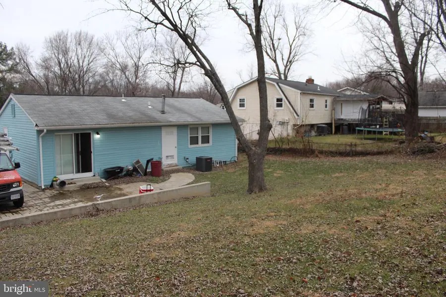 4611 Kenwood Dr, Woodbridge, VA 22193 - #3