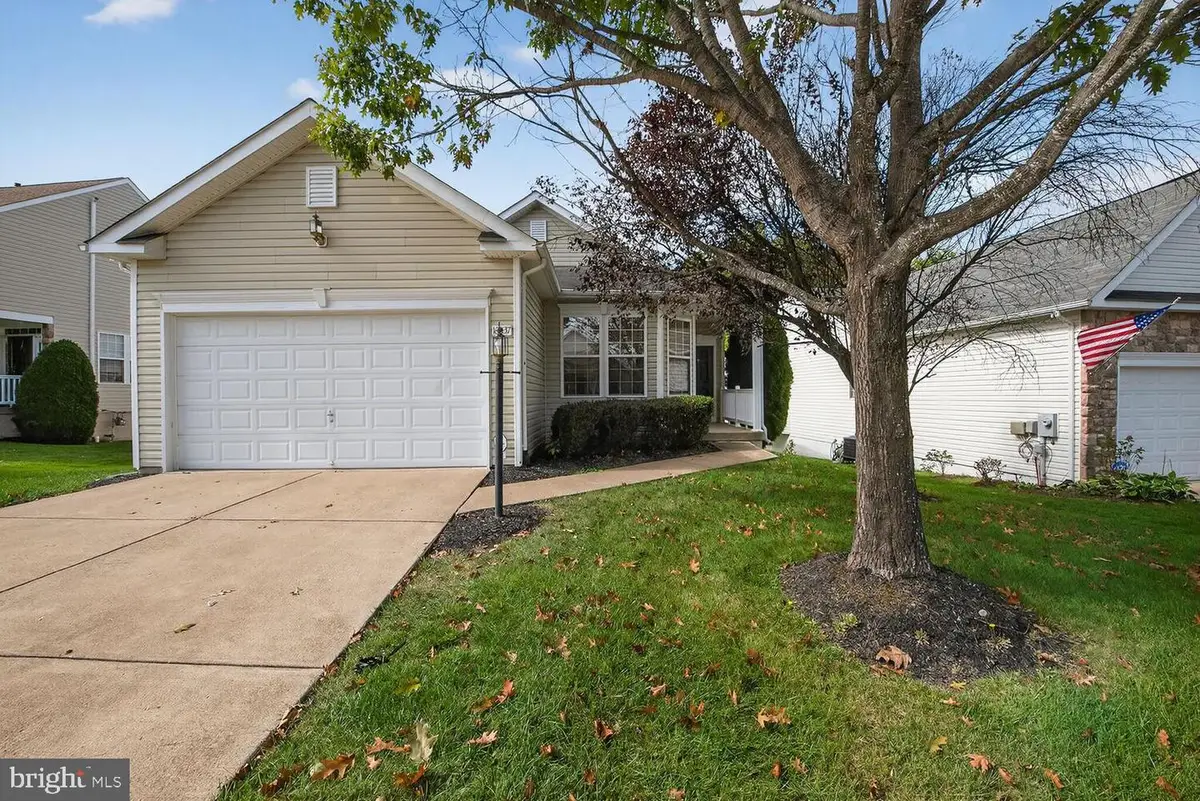 16837 Four Seasons Dr, Dumfries, VA 22025 - Image #1