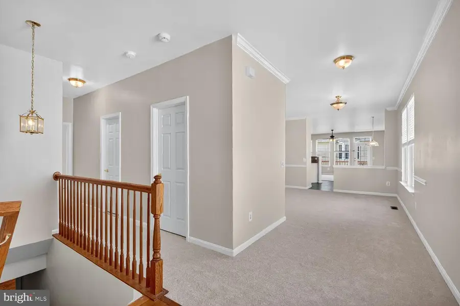 16837 Four Seasons Dr, Dumfries, VA 22025 - Image #3