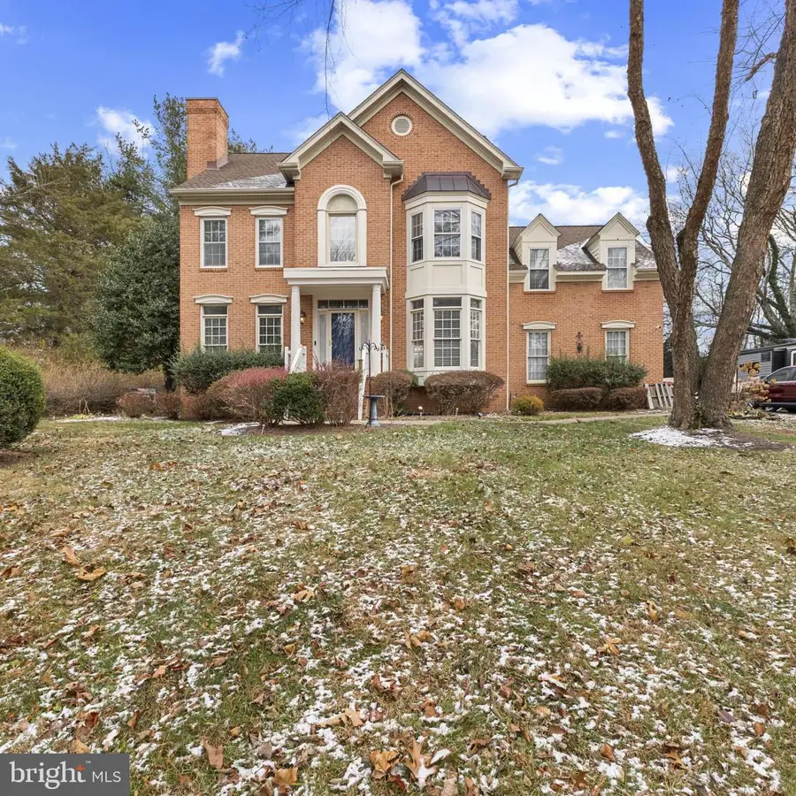 4291 Lawnvale Dr, Gainesville, VA 20155 - Image #2