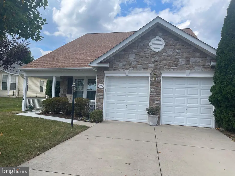 3758 Blowing Leaf Pl, Dumfries, VA 22025 - Image #2