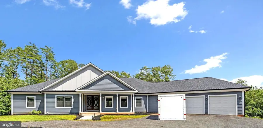 14051 Heathers Overlook Ct, Nokesville, VA 20181 - Image #2