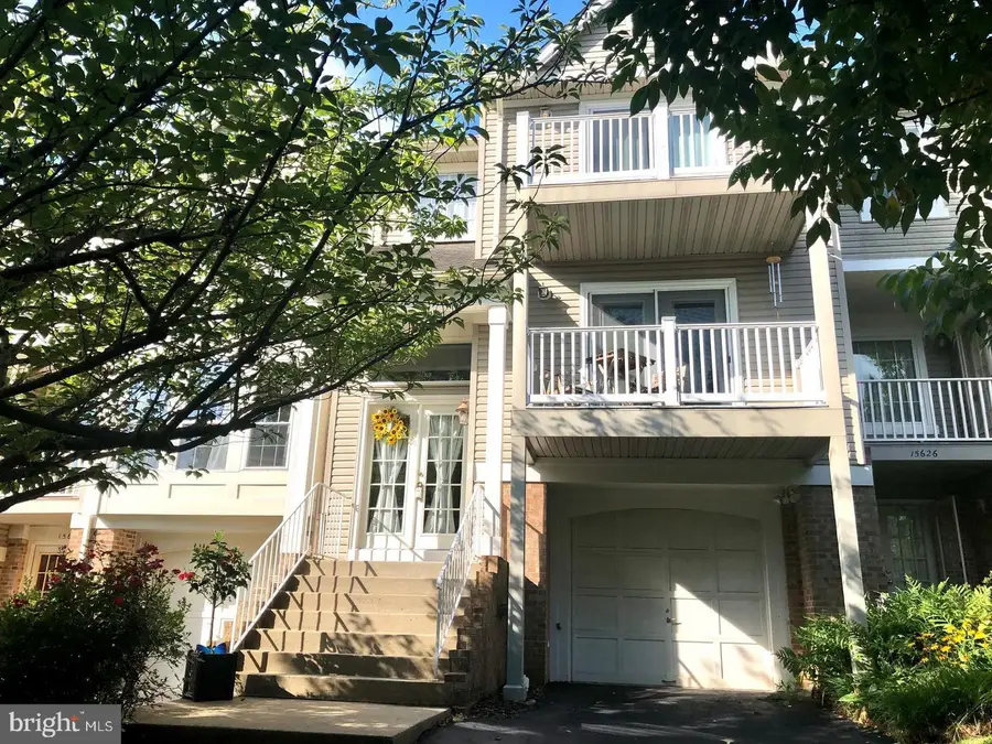 15628 Montview Dr, Dumfries, VA 22025 - Image #2