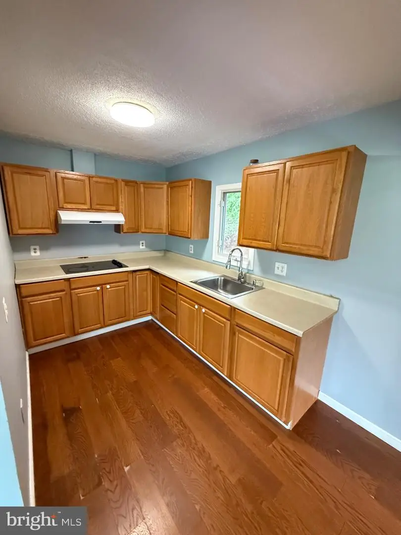 7421 Lake Dr, Manassas, VA 20111 - Image #3