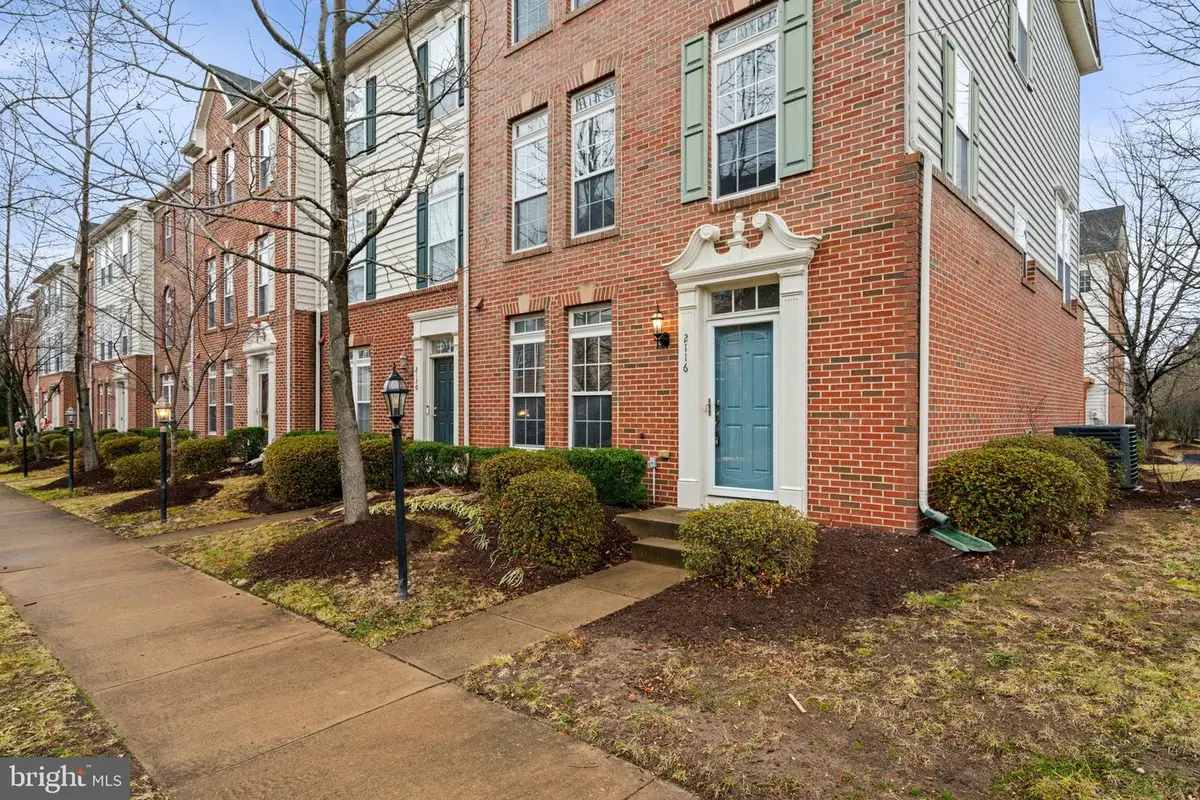 2116 Abbottsbury Way, Woodbridge, VA 22191 - Image #1