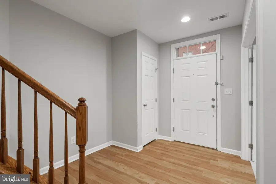 2116 Abbottsbury Way, Woodbridge, VA 22191 - Image #2