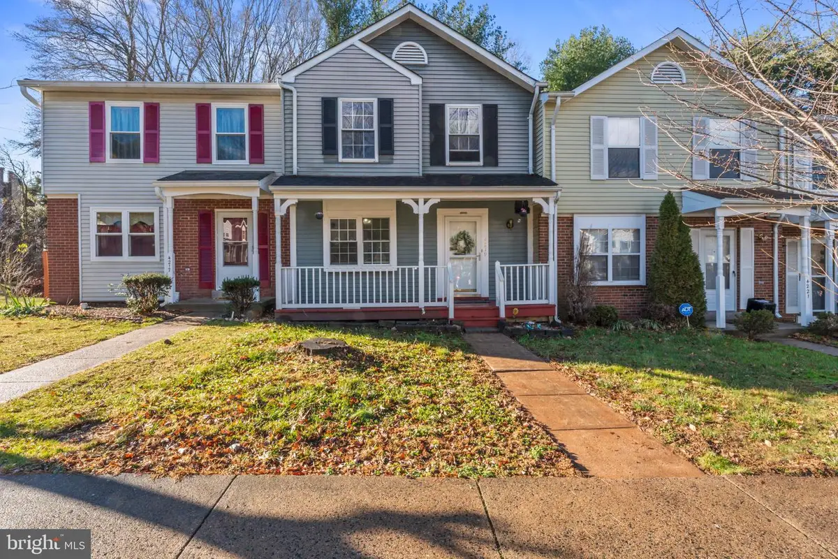 4219 Gibson Ct, Woodbridge, VA 22193 - Image #1