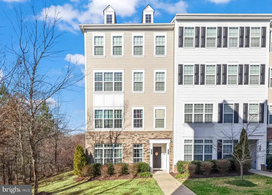 17016 Beveridge Dr, Dumfries, VA 22026 - Image #2