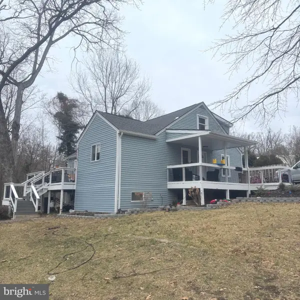 3170 Oakmont Ave, TRIANGLE, VA 22172