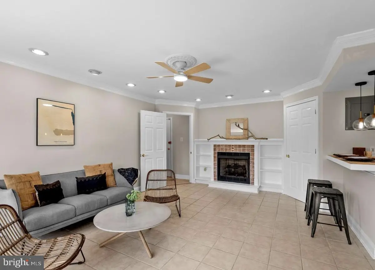 12707 Gordon Blvd #44, Woodbridge, VA 22192 - Image #1