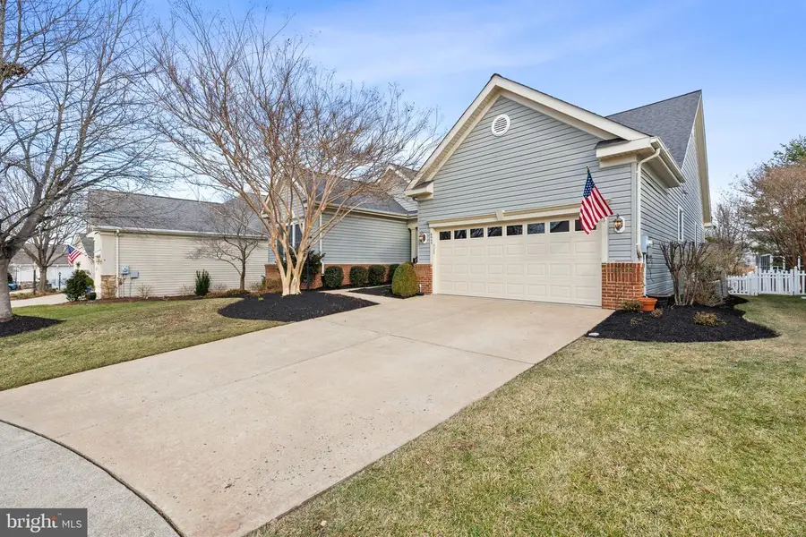 6945 Sunday Silence Ct, Gainesville, VA 20155 - Image #2