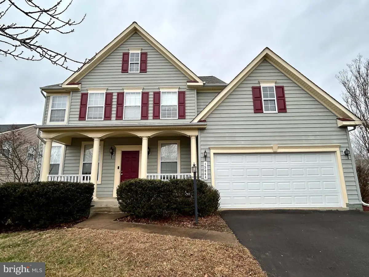 13044 Tadmore Ct, Woodbridge, VA 22193 - Image #1
