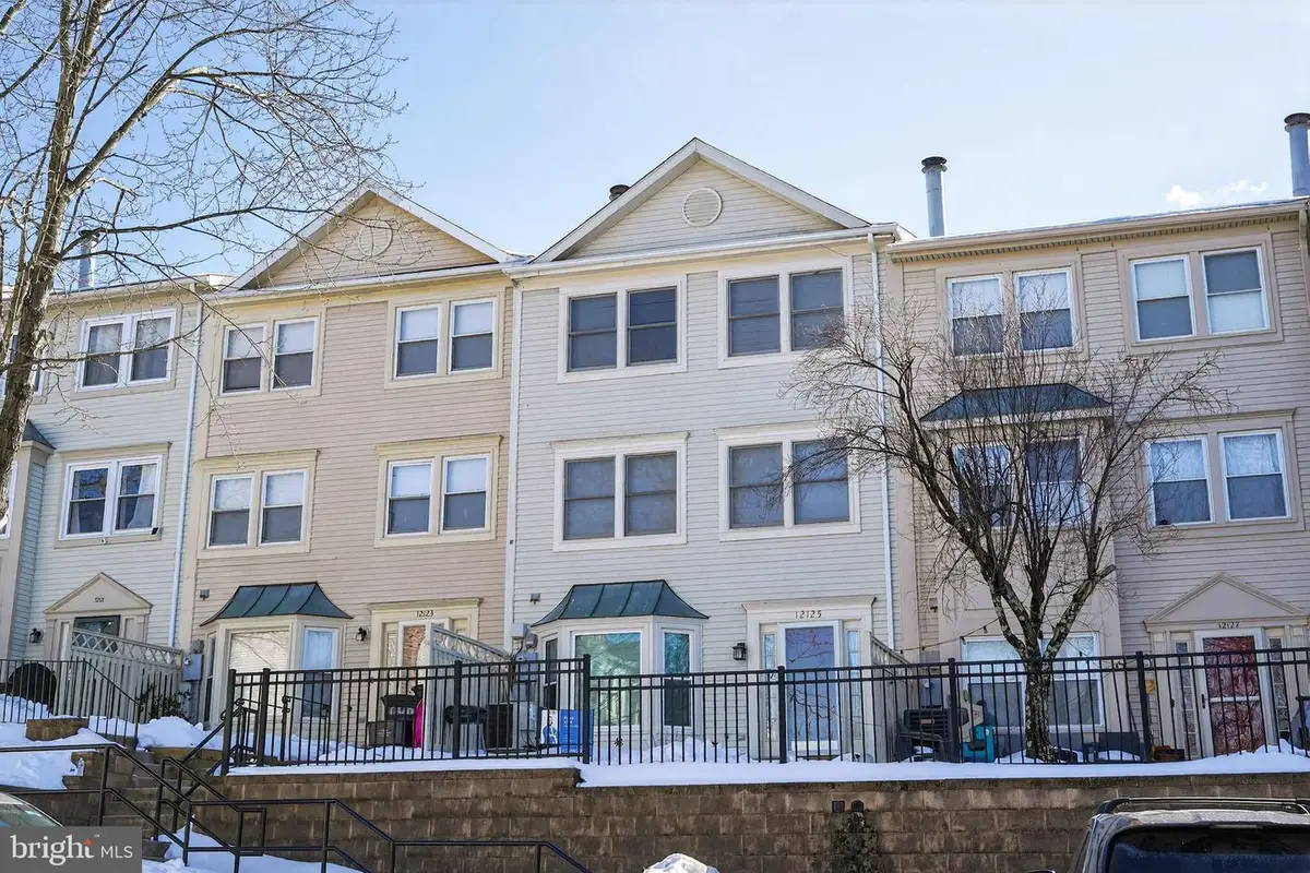 12125 Salemtown Dr, Woodbridge, VA 22192 - Image #1