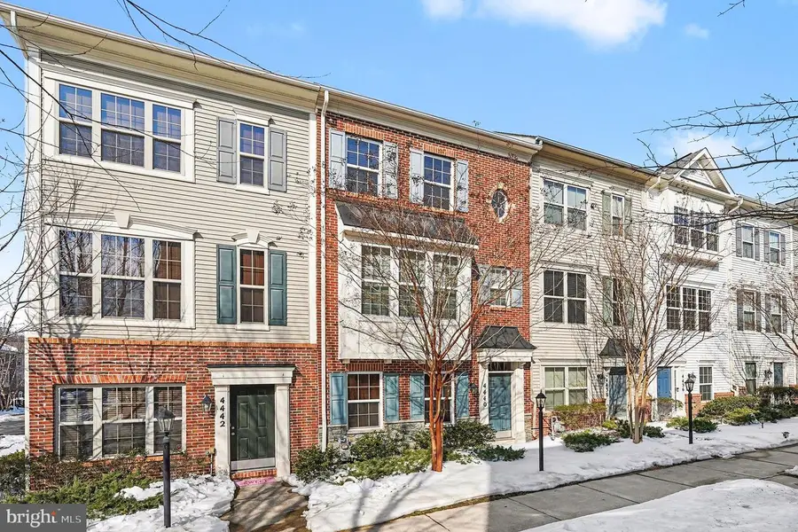 4440 Potomac Highlands Cir, Triangle, VA 22172 - Image #2