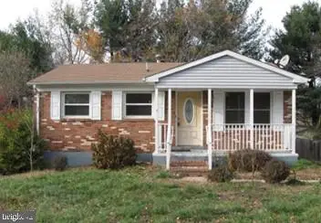 4502 Kentmore Dr, Woodbridge, VA 22193 - Image #1