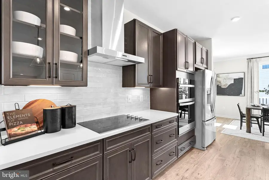 17964 Alicia Ave, Dumfries, VA 22026 - Image #2