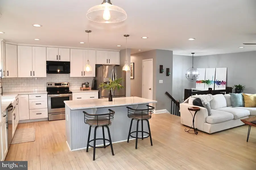 10009 Lauran Pl, Nokesville, VA 20181 - #3