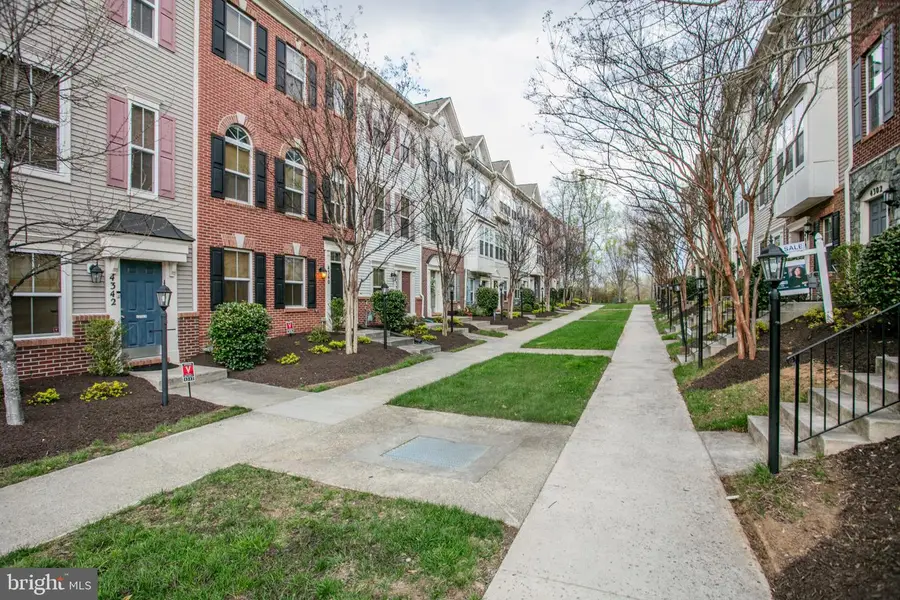 4304 Potomac Highlands Cir #42, Triangle, VA 22172 - #2