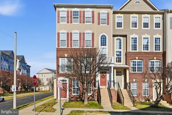 15839 John Diskin Cir, WOODBRIDGE, VA 22191